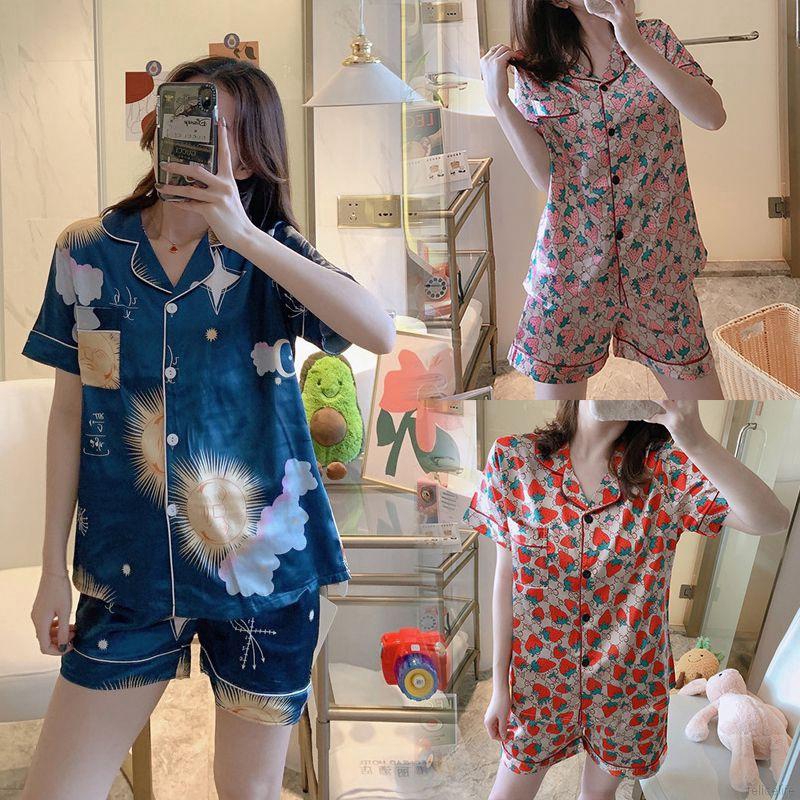 Bộ Đồ Ngủ Ngắn Tay In Họa Tiết Dâu Tây Xinh Xắn Dành Cho Nữ