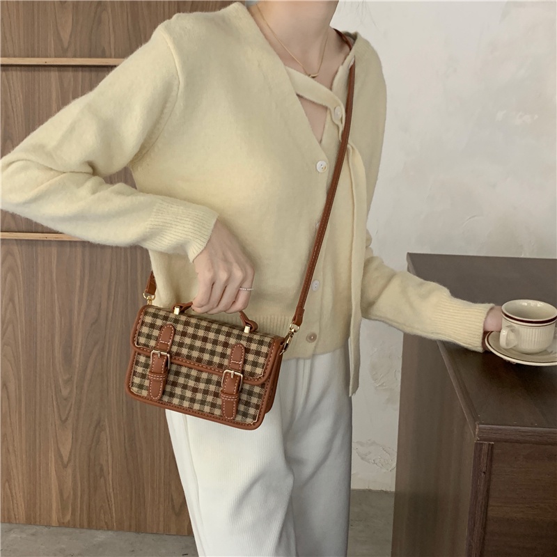 Túi đeo chéo hình vuông nhỏ phong cách retro Anh Quốc