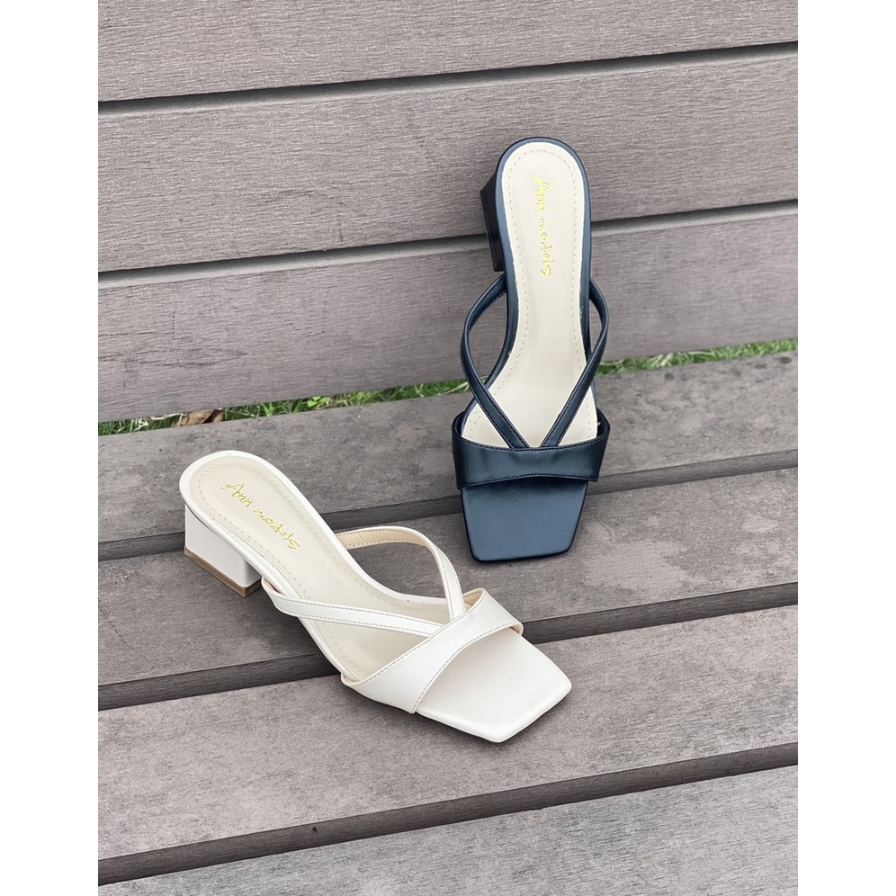 Guốc nữ gót vuông 3cm