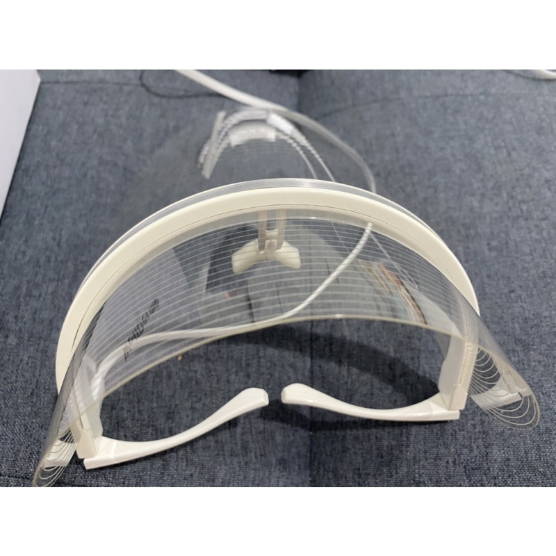 MẶT NẠ ÁNH SÁNG ĐÈN LED WELLDERMA LED LIGHT độ mới 90%