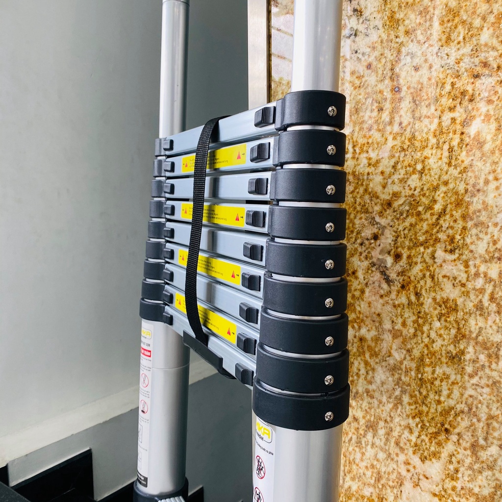 Thang nhôm rút gọn SUMIKA SK380 - Màu đen cao 3,8m, rút gọn 0.88m, tải trọng 300kg