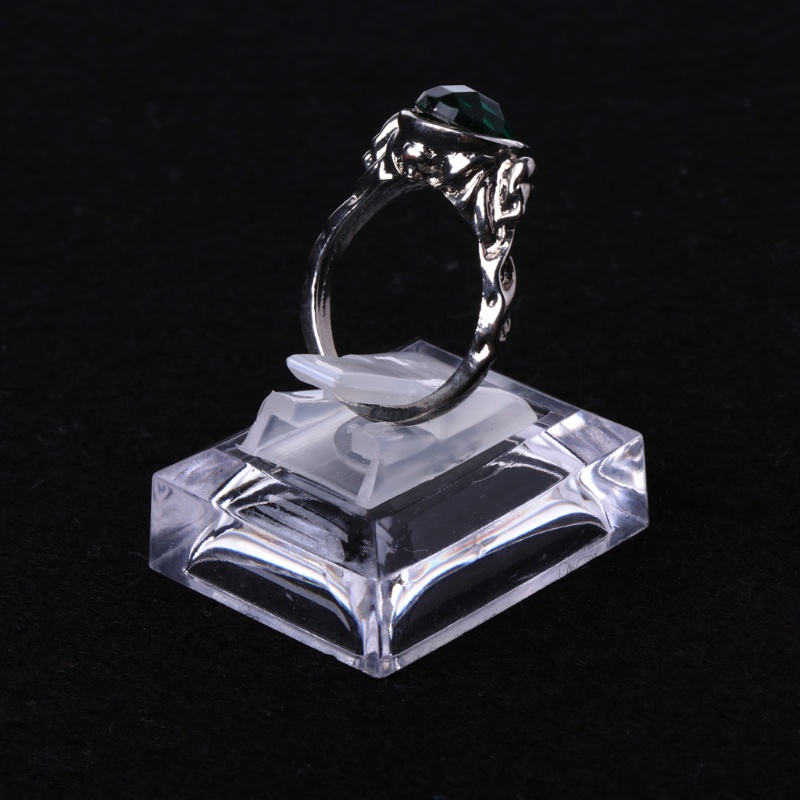 Giá Đỡ Trưng Bày Nhẫn Bằng Acrylic Trong Suốt