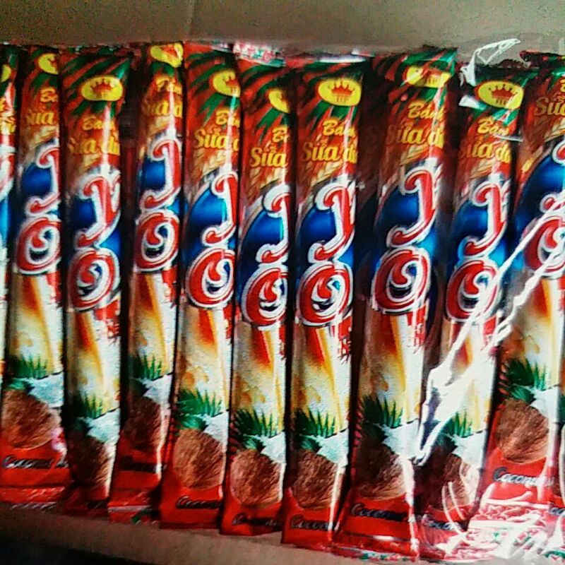 Bánh xốp vị dừa 1 bịch 40 cây