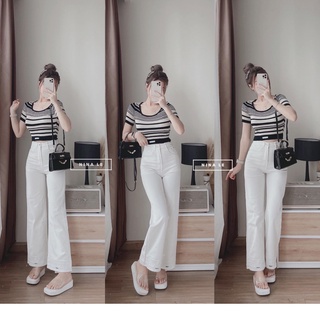 Quần bò ống suông thêu gấu cho nữ .