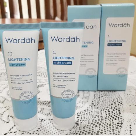 (Hàng Mới Về) Kem Dưỡng Trắng Da Ban Ngày Dung Tích 20ml