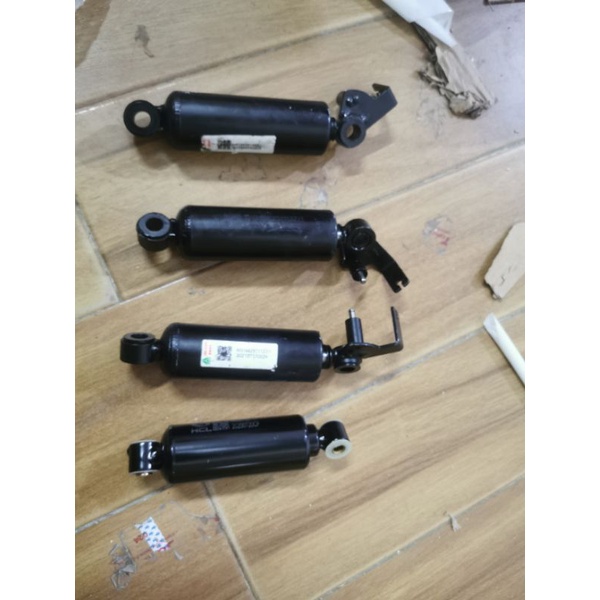 Ty ghế HOWO A7 , ty thụt ghế a7 có khóa để chế cho các ghế xe tải.