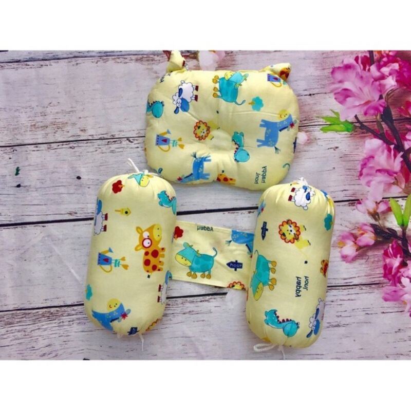 Chặn bông, chẹn bông cho bé có gối nằm như hình loại đẹp