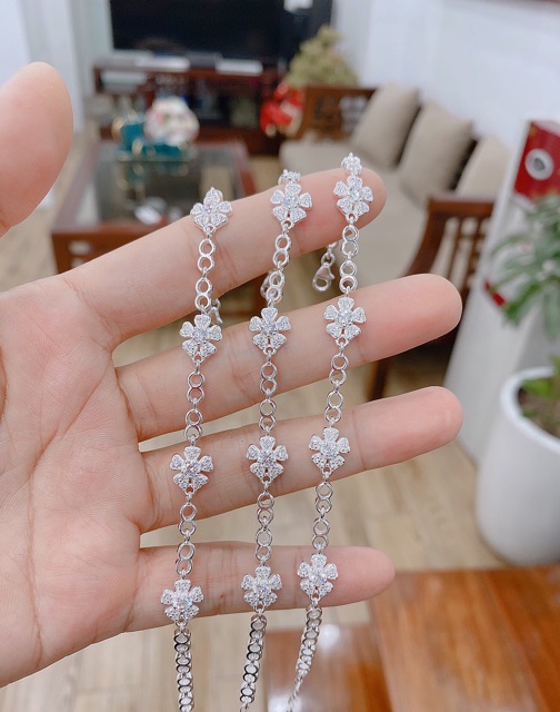 Lắc tay cỏ 4 lá bạc thật cao cấp sắc nét