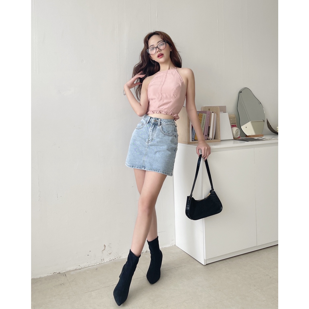 Áo cổ yếm HEYBEE phom croptop, chất liệu vải lụa mềm mát (2 màu) - EMMA CROPTOP HT708