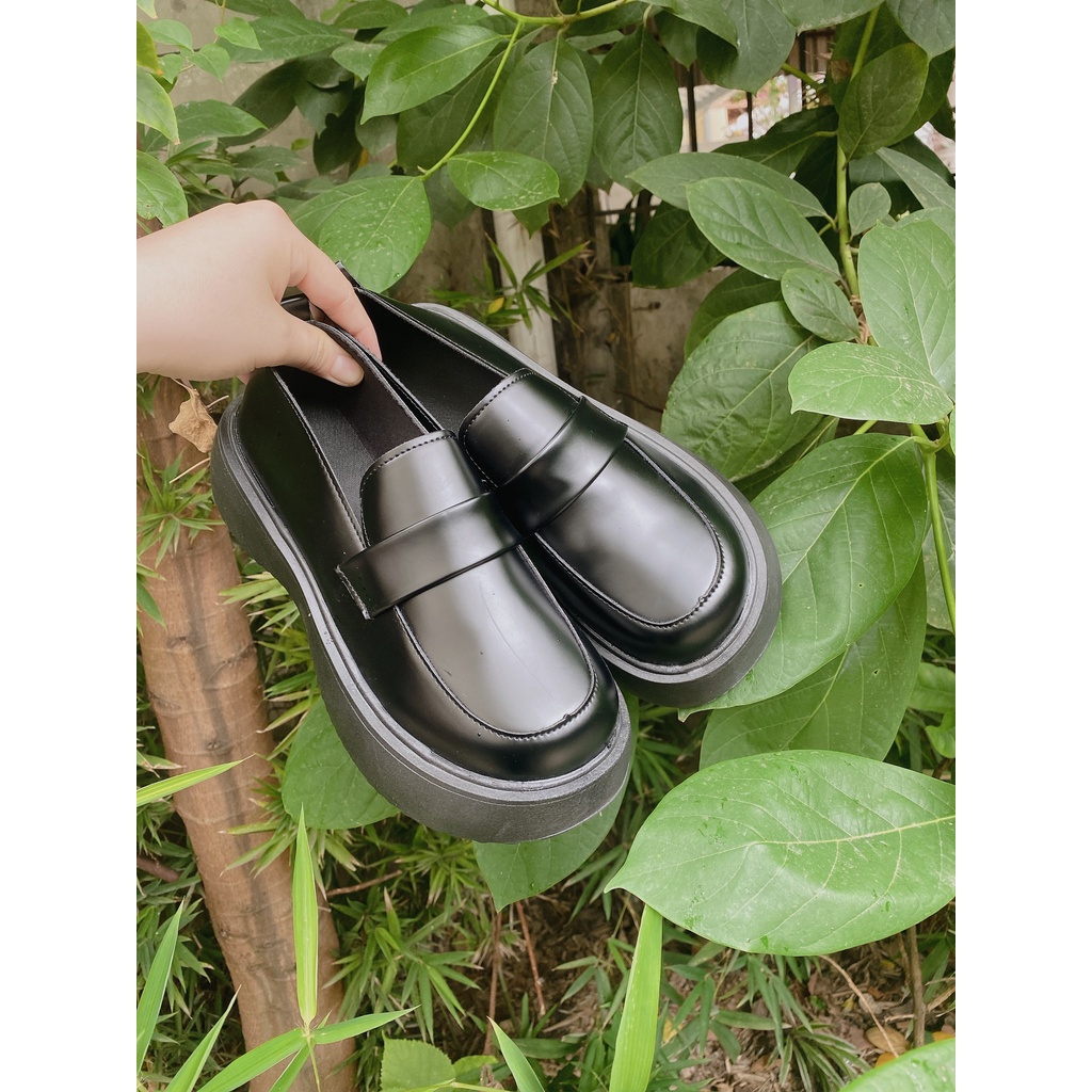 Giày ulzzang đế bằng mũi tròn mã 131