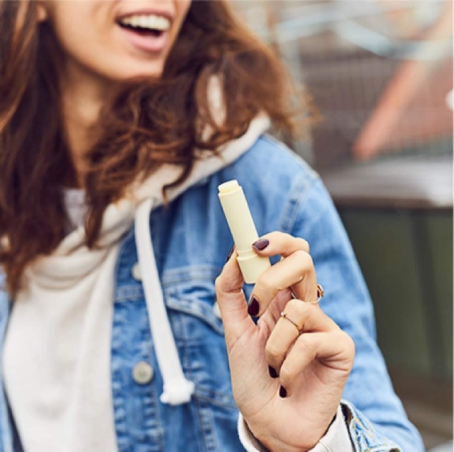 SON DƯỠNG MÔI EOS LIP BALMS DẠNG THỎI | BigBuy360 - bigbuy360.vn