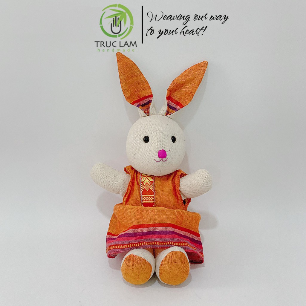 Đồ Chơi Cho Bé Thú Nhồi Bông Hình Thỏ Mẹ Mặc Váy Vải Thổ Cẩm Dệt Tay Bông Gòn Cao Cấp – Trúc Lâm Handmade