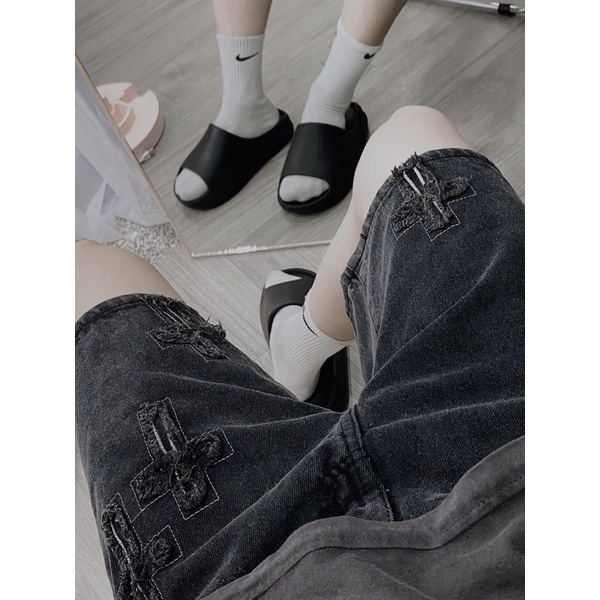 QUẦN SHORT ĐÙI JEANS THÊU THÁNH GIÁ FORM UNISEX NAM NỮ