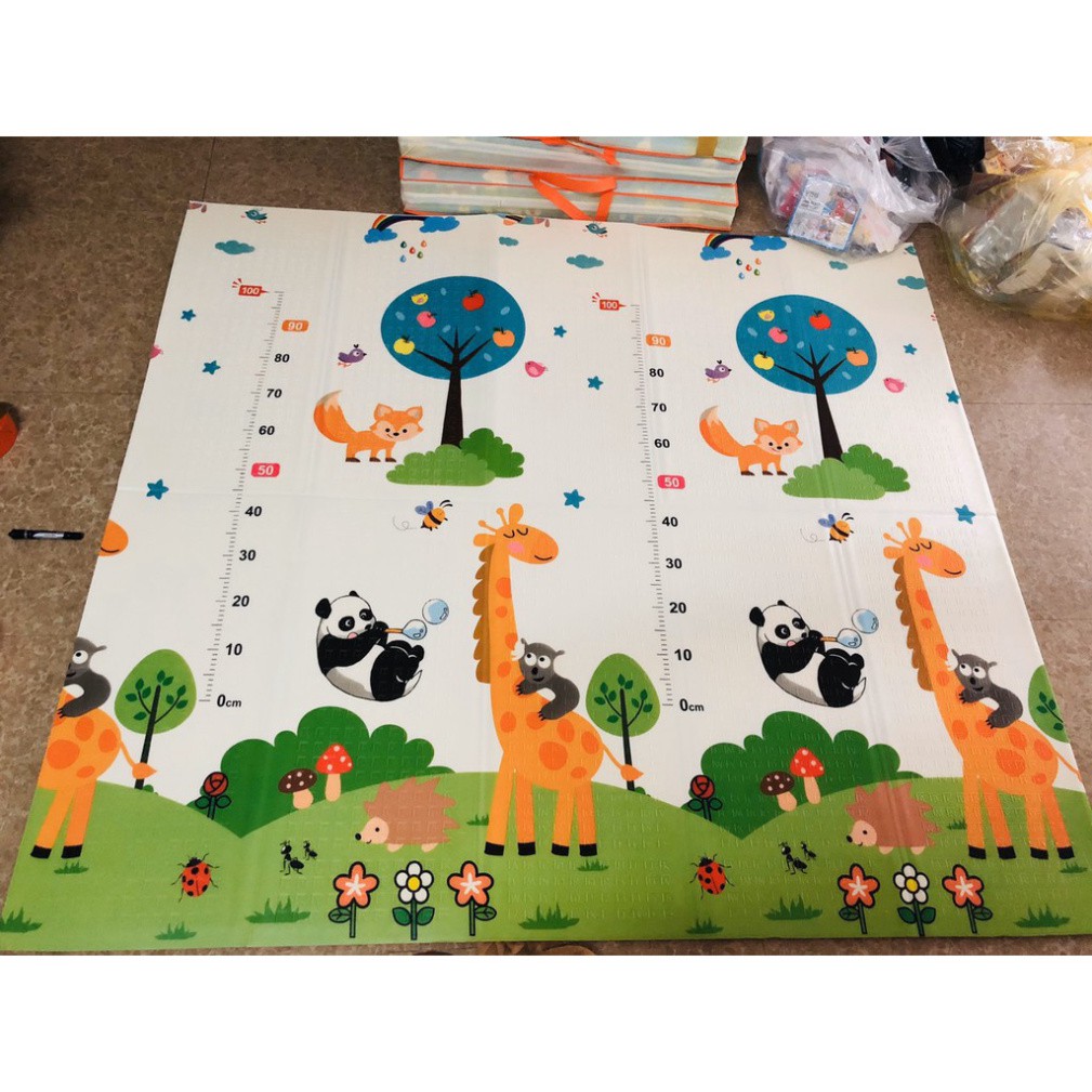 THẢM XỐP XPE GẤP GỌN 2 MẶT, DỄ DÀNG VỆ SINH, CHỐNG TRƠN TRƯỢT AN TOÀN CHO BÉ 1M8 x 2M (GIAO NGẪU N