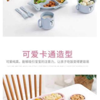 Khay ăn cho bé kèm cốc và bát
