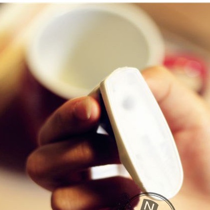 Bấm lỗ giấy, bìa, card các loại DELI No.0111