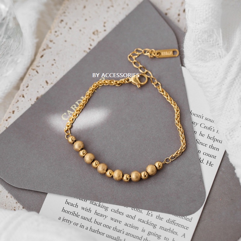 Lắc tay titan xích xoắn S phối bi tròn phun cát xen kẽ không gỉ