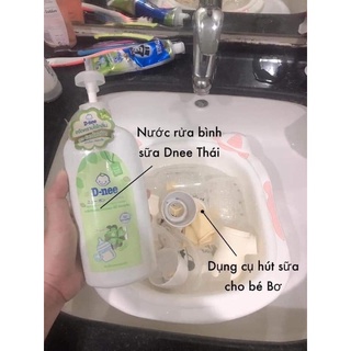 NƯỚC SÚC BÌNH SỮA D-NEE