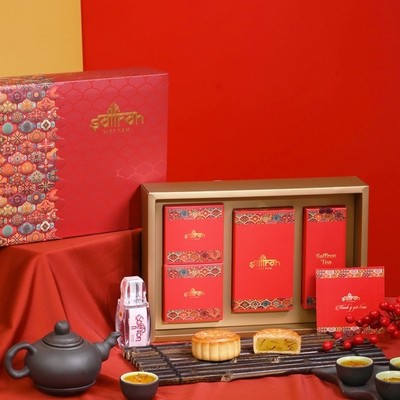 Hộp quà tặng trung thu Saffron gồm 2 mứt sen, mứt gừng và nhụy hoa nghệ tây