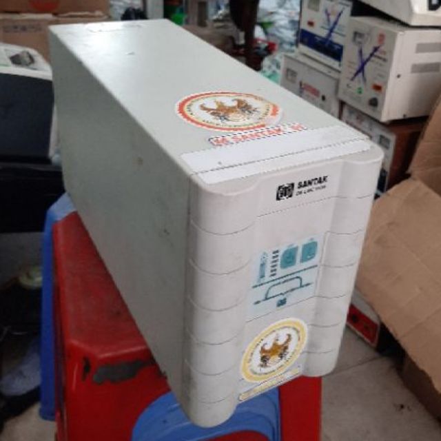 Ups Santak C1k 36v ra 220v sài tốt giá chưa có bình ác quy. 589nhattao