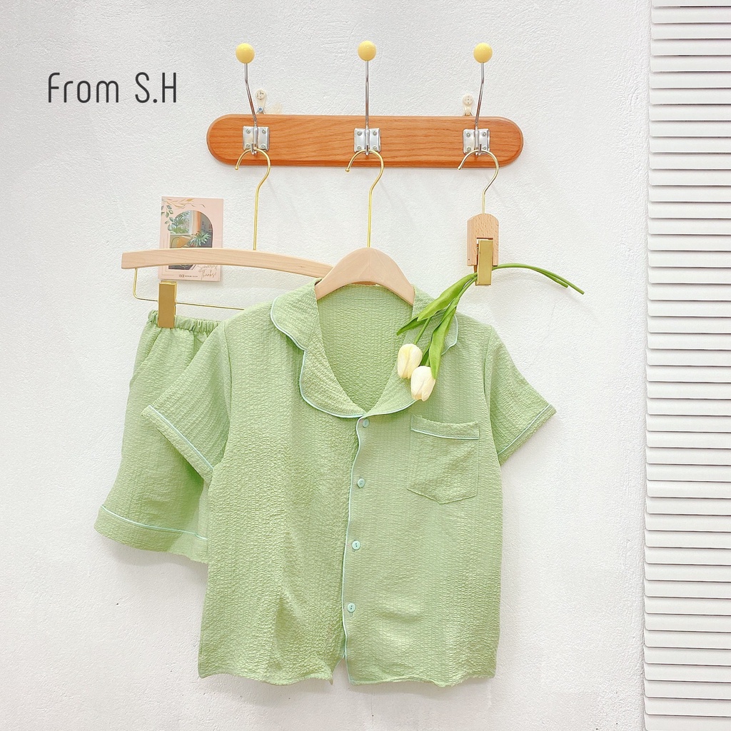 Bộ Ngủ Nữ Cộc Tay Pyjama Đũi Xốp Trơn Màu Cổ Viền