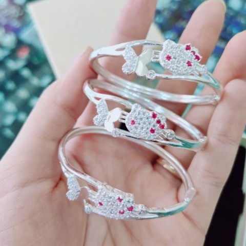 Vòng tay bạc Vòng kiềng tay mặt mèo Hello Kitty cho bé Van jewelry V10666