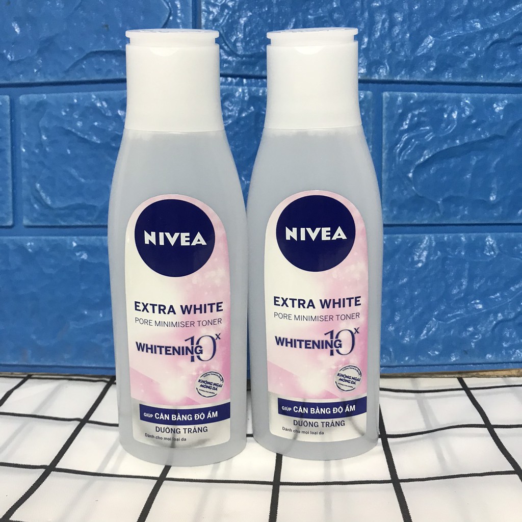 Nước hoa hồng NIVEA Extra White dưỡng trắng da &amp; se khít lỗ chân lông (200ml)