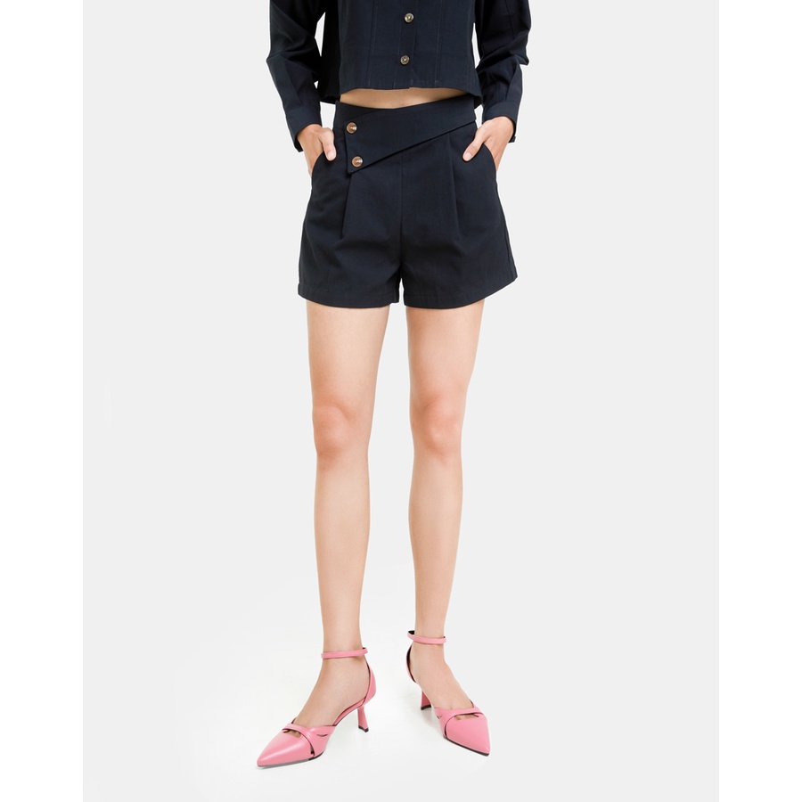 Quần Short Nữ Thời Trang JUNO Form A Vạt Gắn Nút JNQSH015