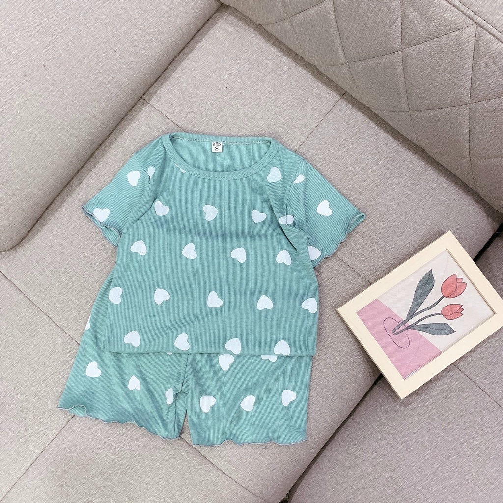 Bộ cotton tăm trái tim mặc ở nhà cho bé gái 20-30kg