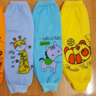Quần nỉ cào cho bé
