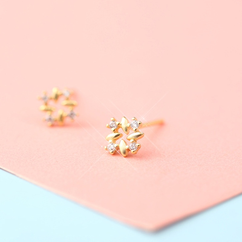 Đôi Bông Tai Mạ Bạc 925 Hình Trăng Sao Nạm Đá