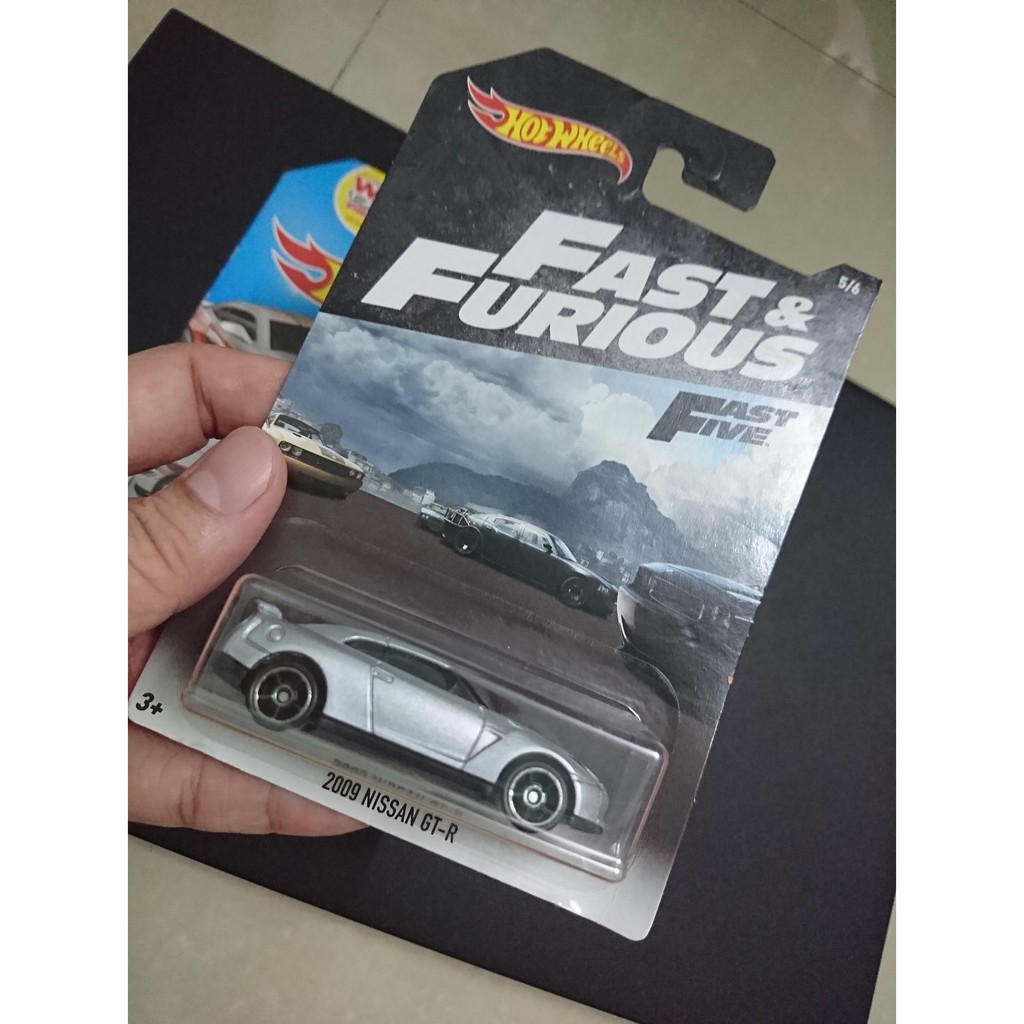 Xe Hotwheels 2009 Nissan GT-R