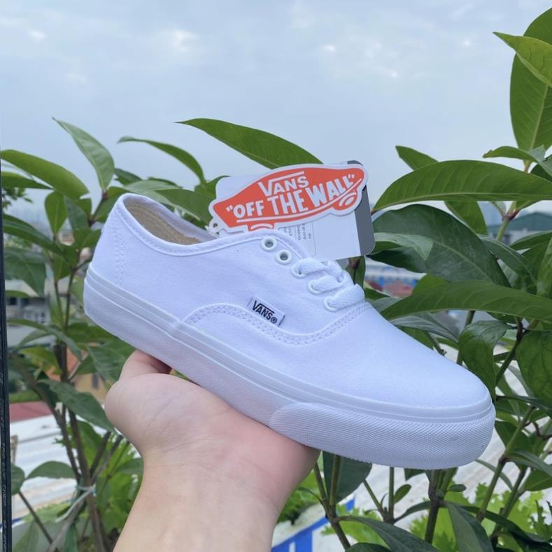 🚓 Giày vans classic phù hợp cho cả nam và nữ, dễ phối đồ ( hàng full box )