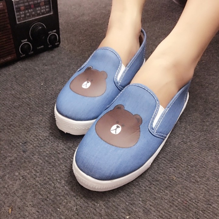 Giày slip on gấu xanh nhạt Koin VV182