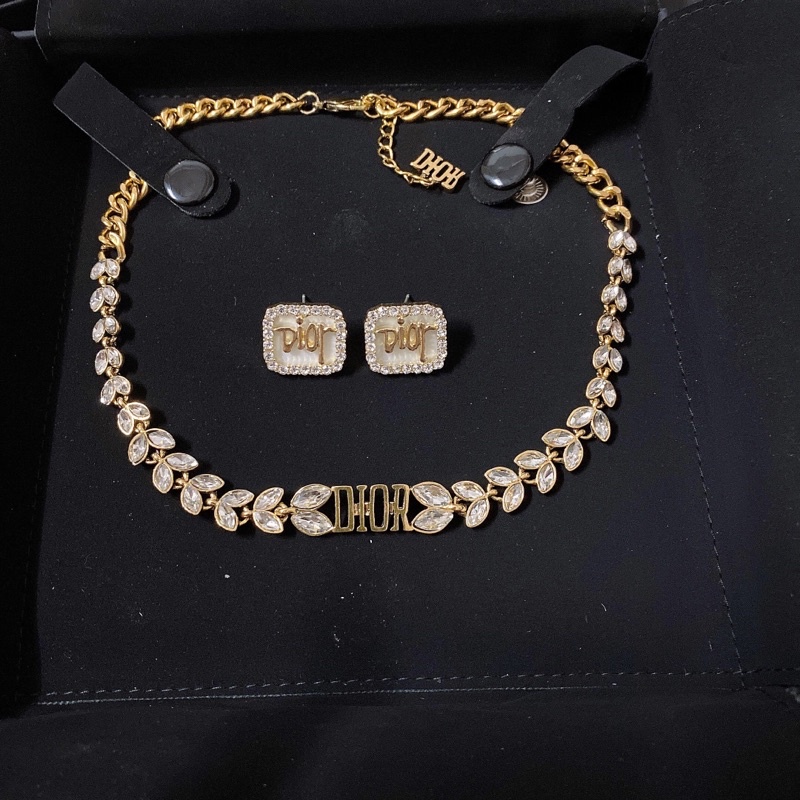 Chocker vòng cổ hiệu sang chảnh đá VTT4545 ảnh thật hàng có sẵn