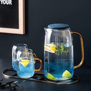 bình nước đại dương xanh