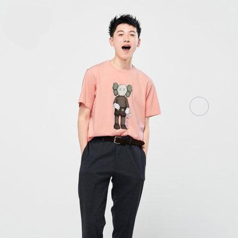 Áo Thun Cotton Cổ Tròn In Hình Kaws Uniqlo Thời Trang Cho Nam