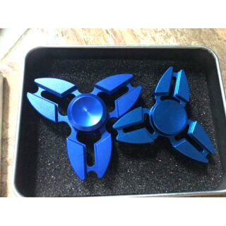 [XẢ HÀNG] CON QUAY 3 CÁNH FIDGET SPINNER SAKURA