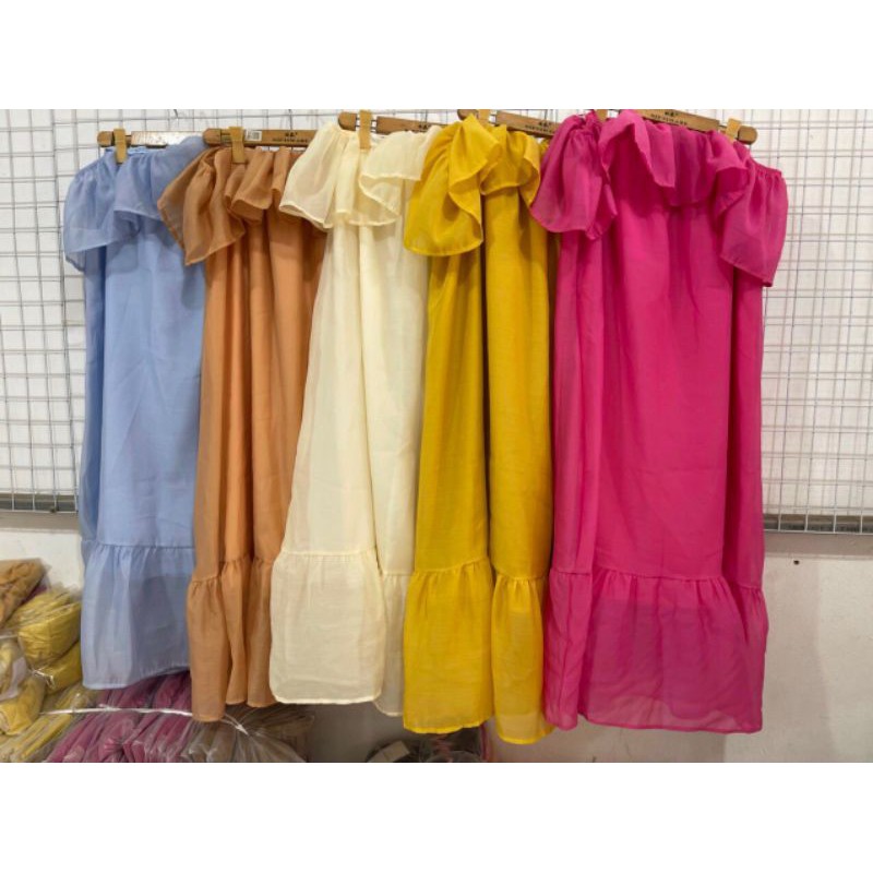 Váy tơ trễ vai maxi hai lớp | BigBuy360 - bigbuy360.vn