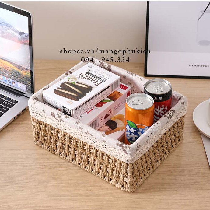 Rổ mây vintage hoa nhí đi picnic để bàn decor góc làm việc