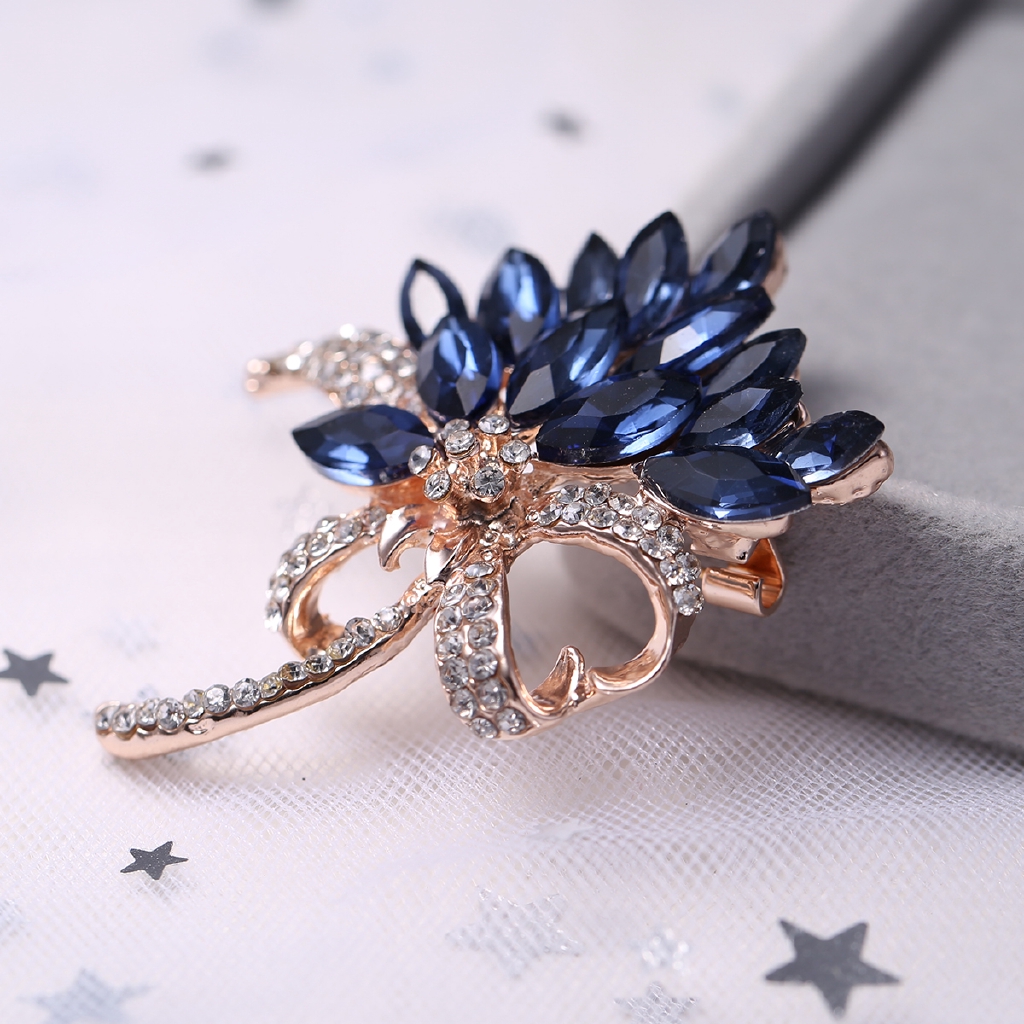 Ghim Cài Áo Hình Hoa Đính Đá Pha Lê Xanh Dương Thời Trang Cho Nữ