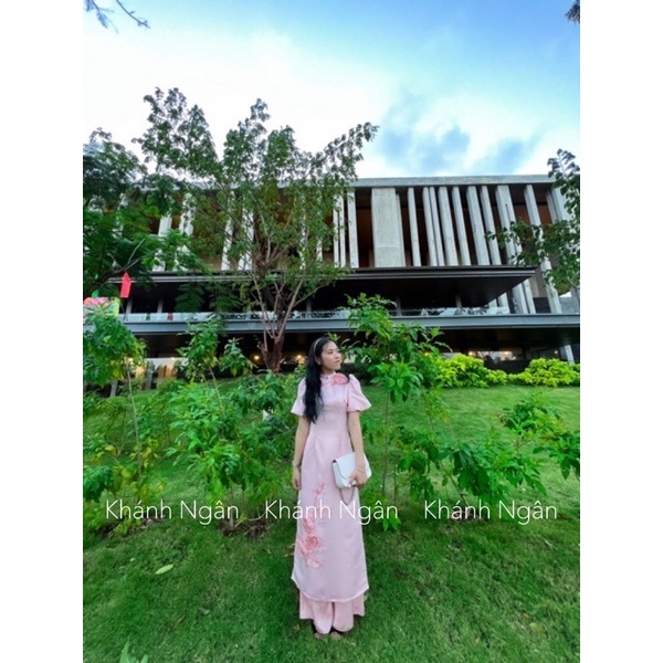 Áo dài cách tân tay bồng hoa đính kết sang trọng nhẹ nhàng chất liệu tafta