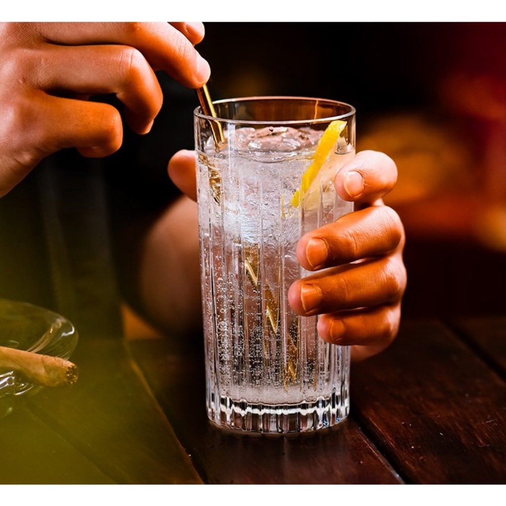 Ly thủy tinh vân sọc