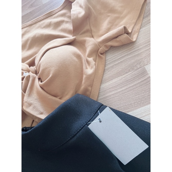 Set áo croptop mút ngực cột nơ và chân váy xếp ly có túi