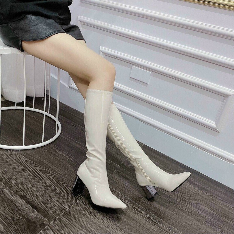 Boots da bóng mũi nhọn dáng lửng gót gương có cả size 34 39 (chat trước với shop check size ạ)