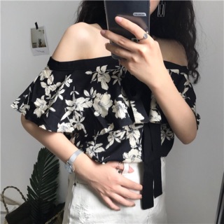 Áo voan hoa trễ vai