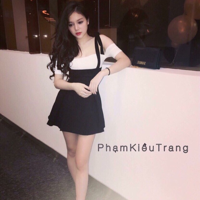 Sét yếm váy