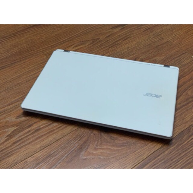 Laptop Acer siêu mỏng V3-371 core i3-4005u ram 4g ổ ssd 120g siêu nhanh mượt