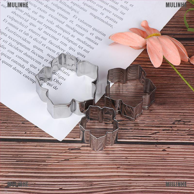 Set 3 Khuôn Cắt Bánh Quy Hình Bông Hoa Độc Đáo Tiện Dụng