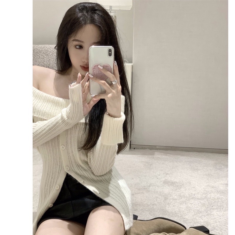 ÁO LEN TRỄ VAI KHUY GIỮA BODY SIÊU HOT  O1